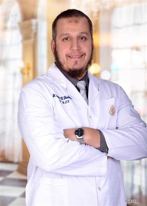 دكتور عمر الشباسي استشارى امراض الباطنة و الجهاز الهضمى و الكبد أطباء تمرجي