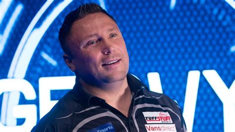 Gerwyn price is a welsh professional darts player and former professional rugby union and rugby league player. Gerwyn Price a été exclu de la Premier League après un ...