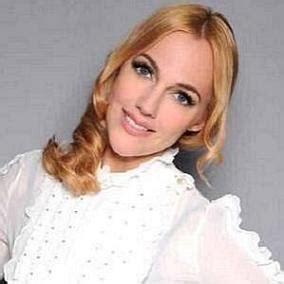 Meryem Uzerli Top 10 Facts You Need To Know FamousDetails
