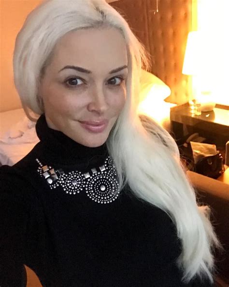 Dass sich daniela mal ganz ungeschminkt zeigt, hätte wohl vor einigen jahren niemand gedacht. Daniela Katzenberger: Krasses Vorher-Nachher-Bild