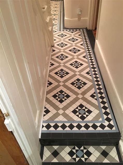 Durable entryway or foyer flooring. 8 victorian small hallway floor ideas | Inspira Spaces