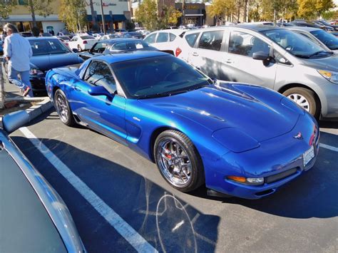 Saw A C5 Z06 In Electron Blue With Chrome Wheels Brought Back Good