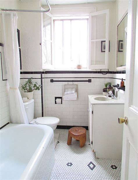 Black and white marble is beautiful, clean, put together and always a favorite among homeowners. Black And White Bathrooms: Design Ideas, Decor And Accessories