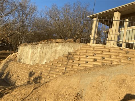Dallas Concrete Bag Wall Dfw Retaining Walls And Pool Demo