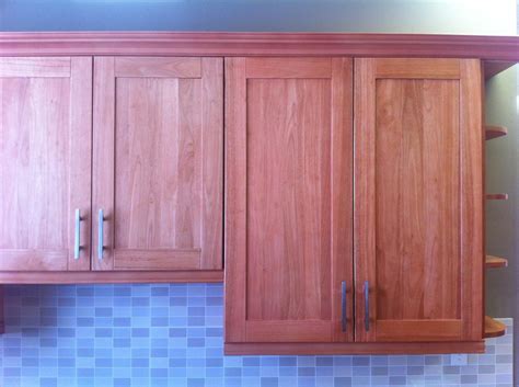 Install base & wall kitchen cabinets. How to Adjust the Alignment of Cabinet Doors ...