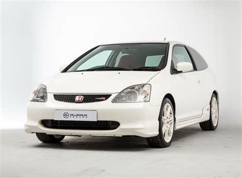 Check spelling or type a new query. HONDA Civic Type-R specs & photos - 2001, 2002, 2003, 2004 ...