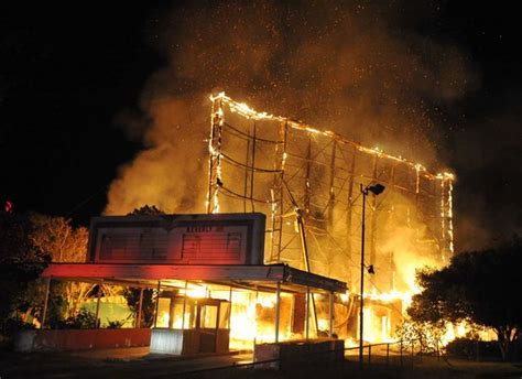 It was a crazy bet that allowed many actors in the event industry to work and our audiences to be able to go to the movies in these difficult times. Historic drive-in theater burns in Hattiesburg | gulflive.com