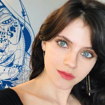 Frequently Asked Questions About Kara Hayward BabesFAQ Com