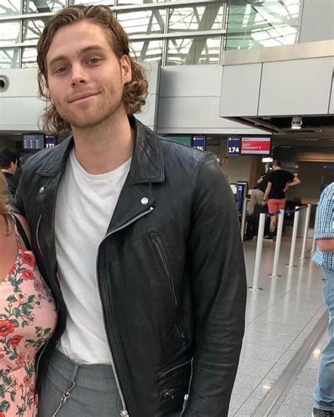 More Pics Of Luke Today While Meeting Fans — June 15th 2019 Luke