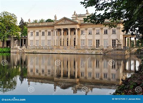 Lazienki Palace On The Isle Warsaw Stock Image Image Of Lazienki Facade 98157535