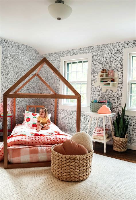 Your bedroom should be a place of peace, pleasure & solitude. Girls Toddler Bedroom Makeover- Drew Barrymore Collection ...