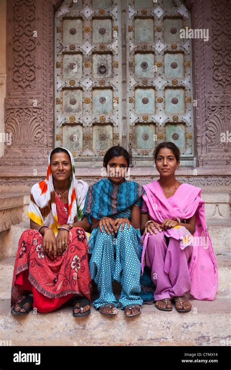 Indian Women Posing For A Photo Opportunity Inside Mehrangarh Fort Jodhpur Stock Photo Alamy