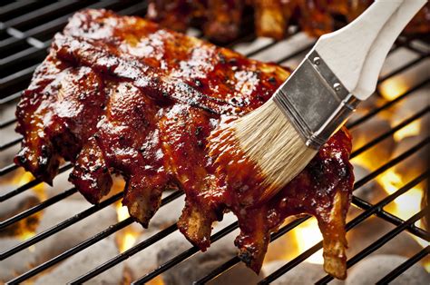 How To Host The Best Cookout Ever According To Barbecue Experts