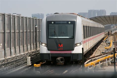 Wuhan Metro Line 21st Generation In Hangkongzongbusta Flickr