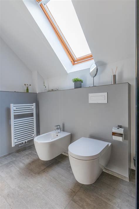 Badewanne unter der dachschräge ; Badezimmer | Badezimmer dachschräge, Badezimmer ...