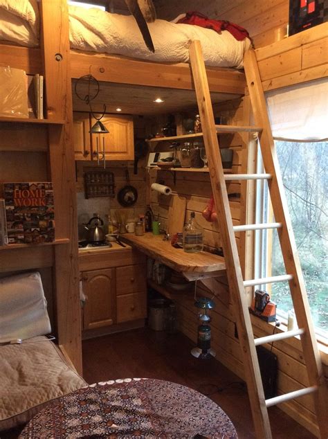 Bunk Bed Ideas For Tiny Houses For Tiny House Families 狭小ハウス リビング