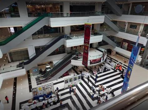 From wikimedia commons, the free media repository. Plaza Pelangi - Shopping Center - Johor Bahru | TravelMalaysia