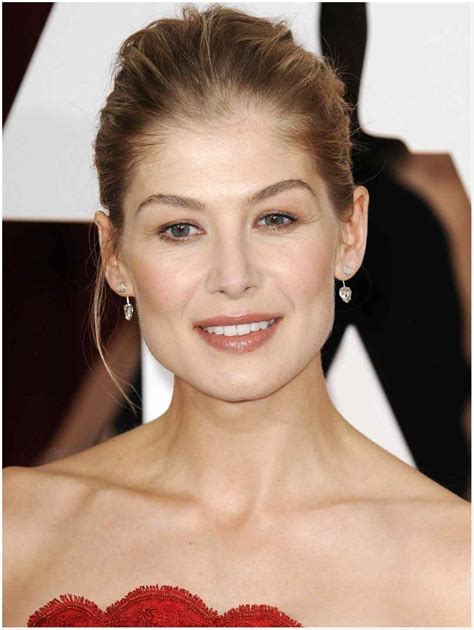 Rosamund Pike Net Worth Measurements Height Age Weight