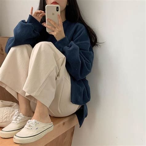 Korean K Fashion Aesthetic Outfits Minimal Minimalist Minimalistic Soft