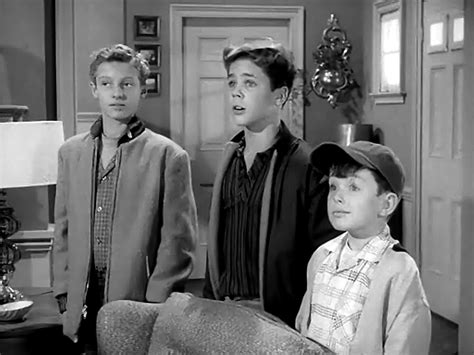 Actor Lapd Officer Ken Osmond Aka Eddie Haskell Of The Leave It To