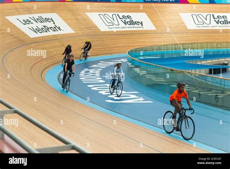 Lee Valley Velodrome Hi Res Stock Photography And Images Alamy