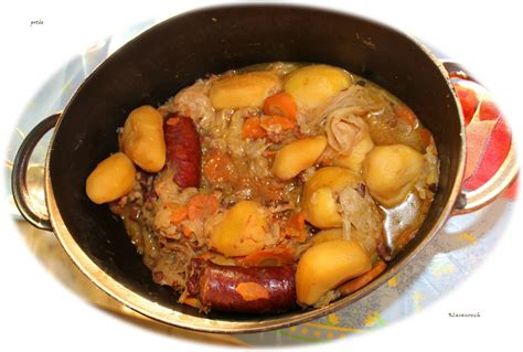 Potée de chou blanc saucisses de morteau