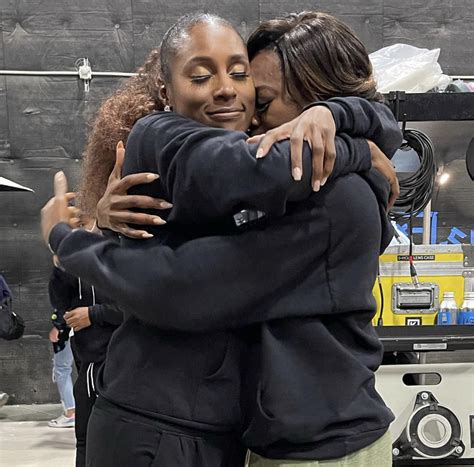 Issa Rae And Yvonne Orji Shed Tears As They Say Their Final Goodbyes On