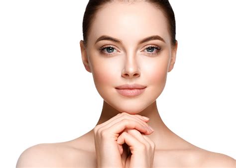 Fase analisis modeliing artinya : Beautiful Woman Face Portrait Beauty Model Isolated On White — стоковые фотографии и другие ...