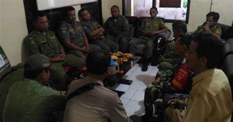 Di deck deck departement memiliki tugas dan tanggung jawab masing masing. Tugas Dan Tanggung Jawab Helper Di Alfamart / Tugas Dan Tanggung Jawab Struktur Organisasi ...