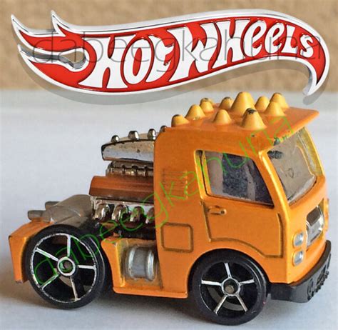 Hot Wheels Disney Pixar Tractor Trailer Cab Hauler Die Cast 2
