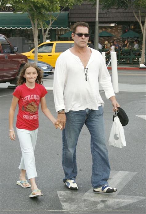 Ray Liotta 61 Adorable Celebrity Fathers Celebs