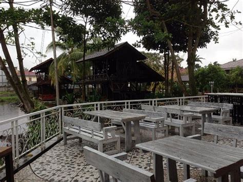 Dangau Hotel Kubu Raya Pontianak IndonÉsia 39 Fotos Comparação De