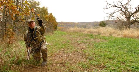 Timing The Whitetail Rut Grand View Outdoors