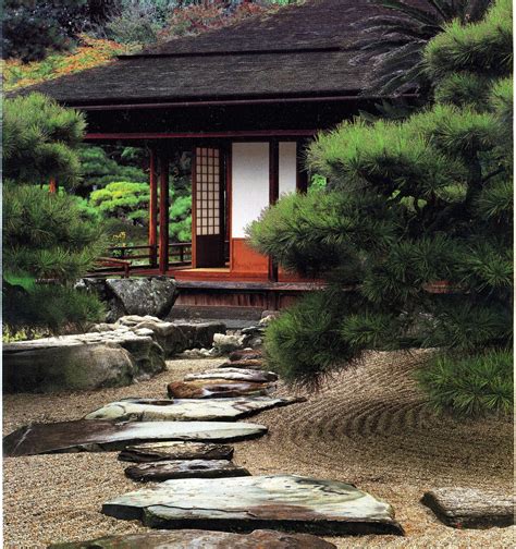 Popular Traditional Japanese House Architecture