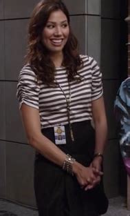 Pin By Adelaide Summers On Bones Show Style Michaela Conlin Fashion