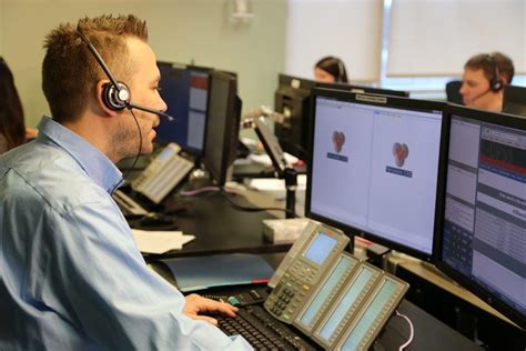 Become A 911 Call Taker 911 Emergency Dispatcher Canada 911