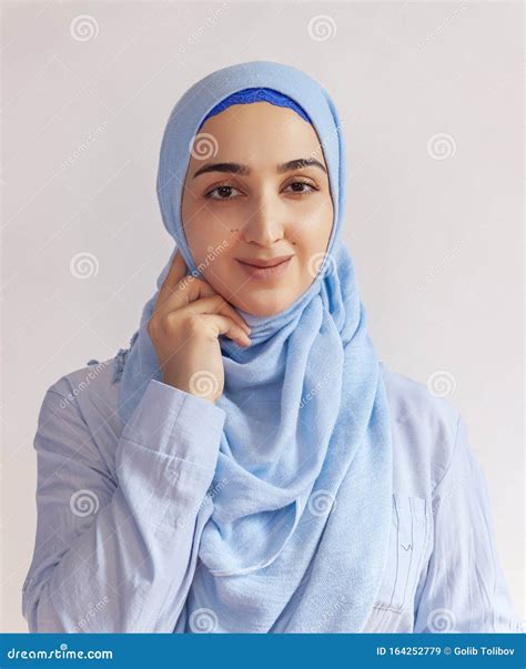 Middle Eastern Hijab Great Porn Site Without Registration