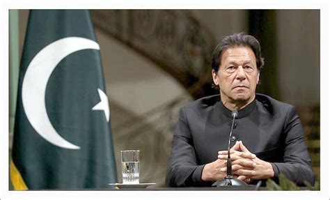وزیر اعظم پاکستان عمران خان کلین بولڈ اعتماد کا ووٹ حاصل کرنے میں ناکام،تحریک عدم اعتمادکی رائے