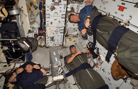 How Do Astronauts Sleep In Space Sleeping In Space Explained