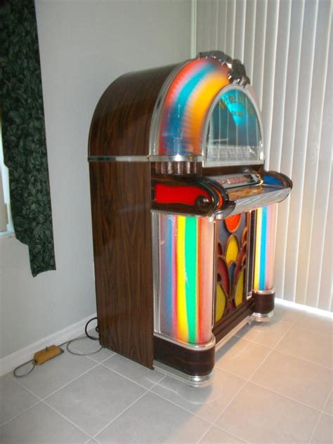 Jukebox Wurlitzer 1050 One More Time 45 Rpm Jukebox With Records