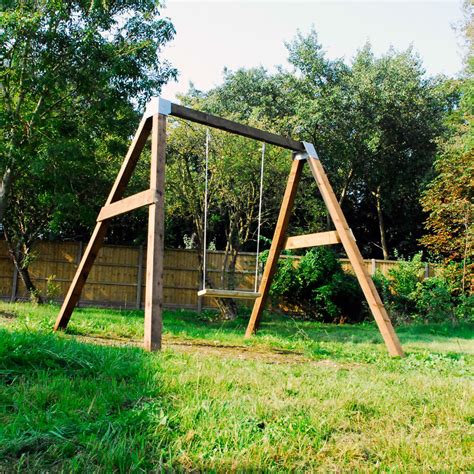 35 Brilliant Backyard Swings For Adults Home Decoration And