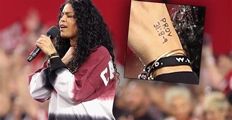 The Subtle Powerful Way Jordin Sparks Joined The Nfl Protests Huffpost