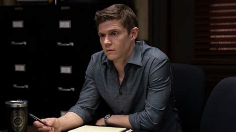 Detective Colin Zabel Played By Evan Peters On Mare Of Easttown