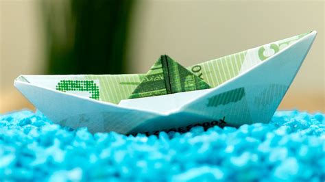 Tags :geldschein herz falten einfach, geldschein herz falten klein, geldschein als herz falten geldscheine falten herz ❤ origami geldgeschenk zur hochzeit youtube von geldschein zum herz. Geldschein falten SCHIFF, Geldscheine zu einem BOOT falten ...
