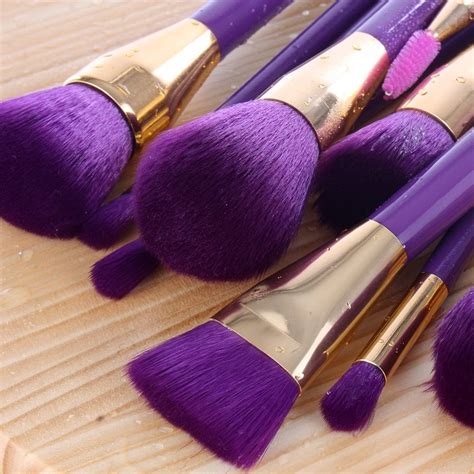 22 of the best makeup brushes you can get on amazon