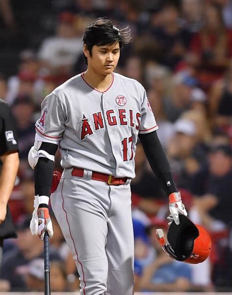 2017, a limited edition ohtani baseball card sold 17,323 copies in 24 hours, setting a new topps now record.featured in a segment on 60 minutes. 大谷翔平4打数0安打に盗塁失敗、8月打率.158 - MLB : 日刊スポーツ