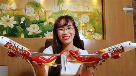 Công ty cổ phần thực phẩm bình tây, công ty cổ phần đầu tư tấn hưng, bà này còn có một cơ sở điều kinh khủng là những chai nước tương bẩn từ cơ sở này được bà lê thị giàu mang đi làm từ thiện, vậy là thiện tâm hay là giết chết người nghèo? Bà Nguyễn Thị Phương Thảo trở thành nữ tỷ phú giàu nhất ...