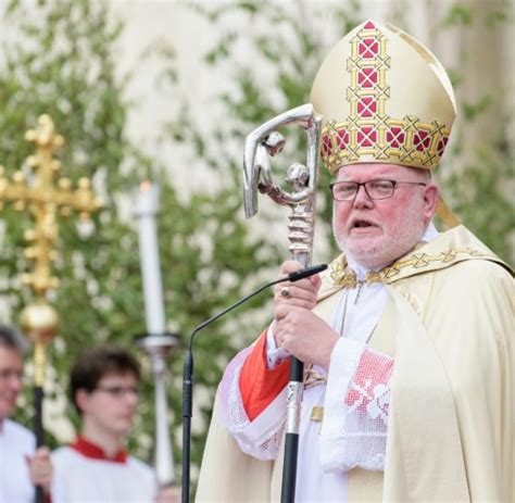 Kardinal reinhard marx, erzbischof von münchen und freising, ruft zu zuversicht auf. Katholiken: Kardinal Marx will Frauen ohne Stimmrecht in ...