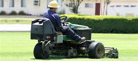 Started in british columbia in 1997 by a dedicated canadian family, jim's mowing canada grew from just one single franchise to now more than 63 franchises across all areas of british columbia. Grass cutting Aberdeen lawn mowing services lawn mowers ...
