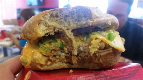 Oh So Fat Foodie Reviews Wendys Jalapeno Fresco Chicken Sandwich